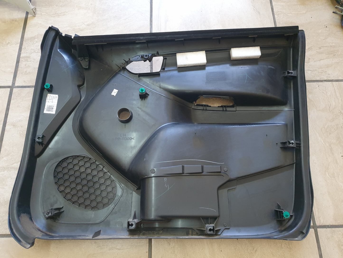 Isuzu D-Max 2021 Original Used Door Components - Slight Damage or Wear and Tear
