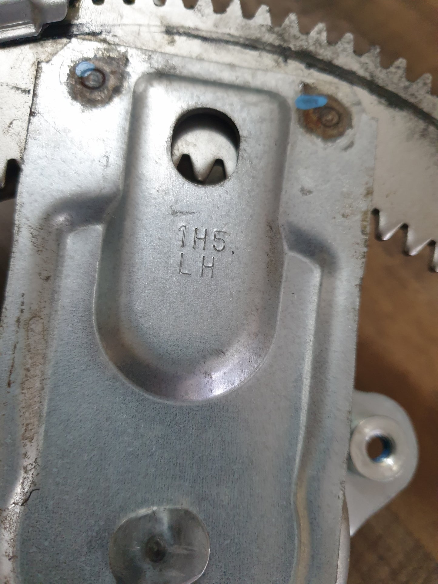 Isuzu D-Max 2021 Original Used Door Components - Slight Damage or Wear and Tear