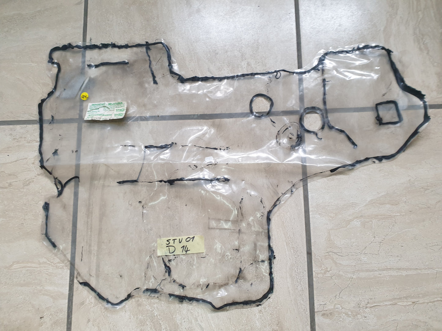 Isuzu D-Max 2021 Original Used Door Components - Slight Damage or Wear and Tear