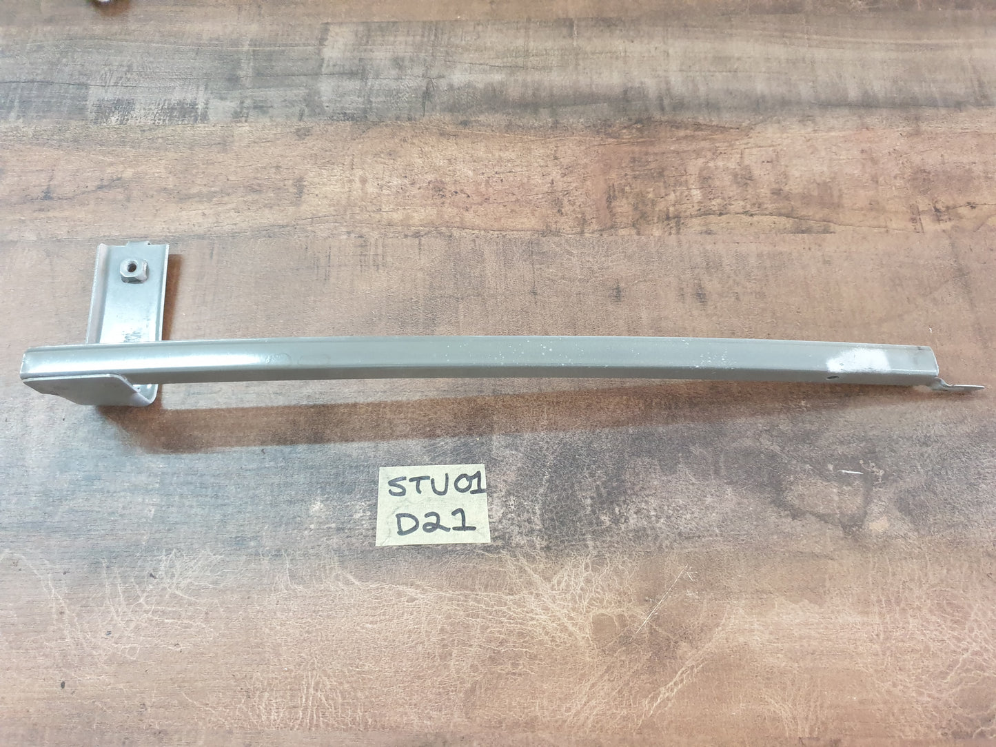 Isuzu D-Max 2021 Original Used Door Components - Slight Damage or Wear and Tear