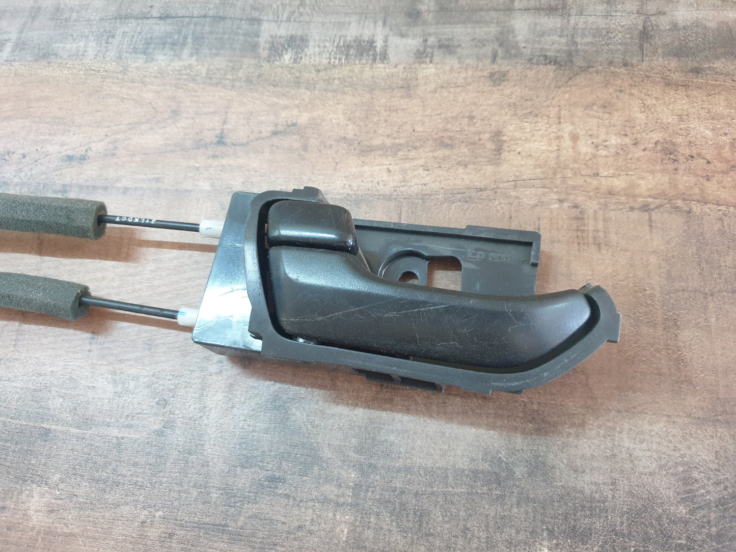 Isuzu D-Max 2021 Original Used Door Components - Slight Damage or Wear and Tear