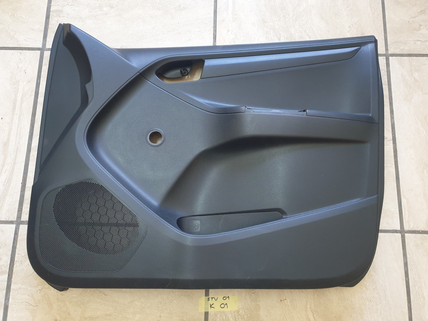 Isuzu D-Max 2021 Original Used Door Components - Slight Damage or Wear and Tear