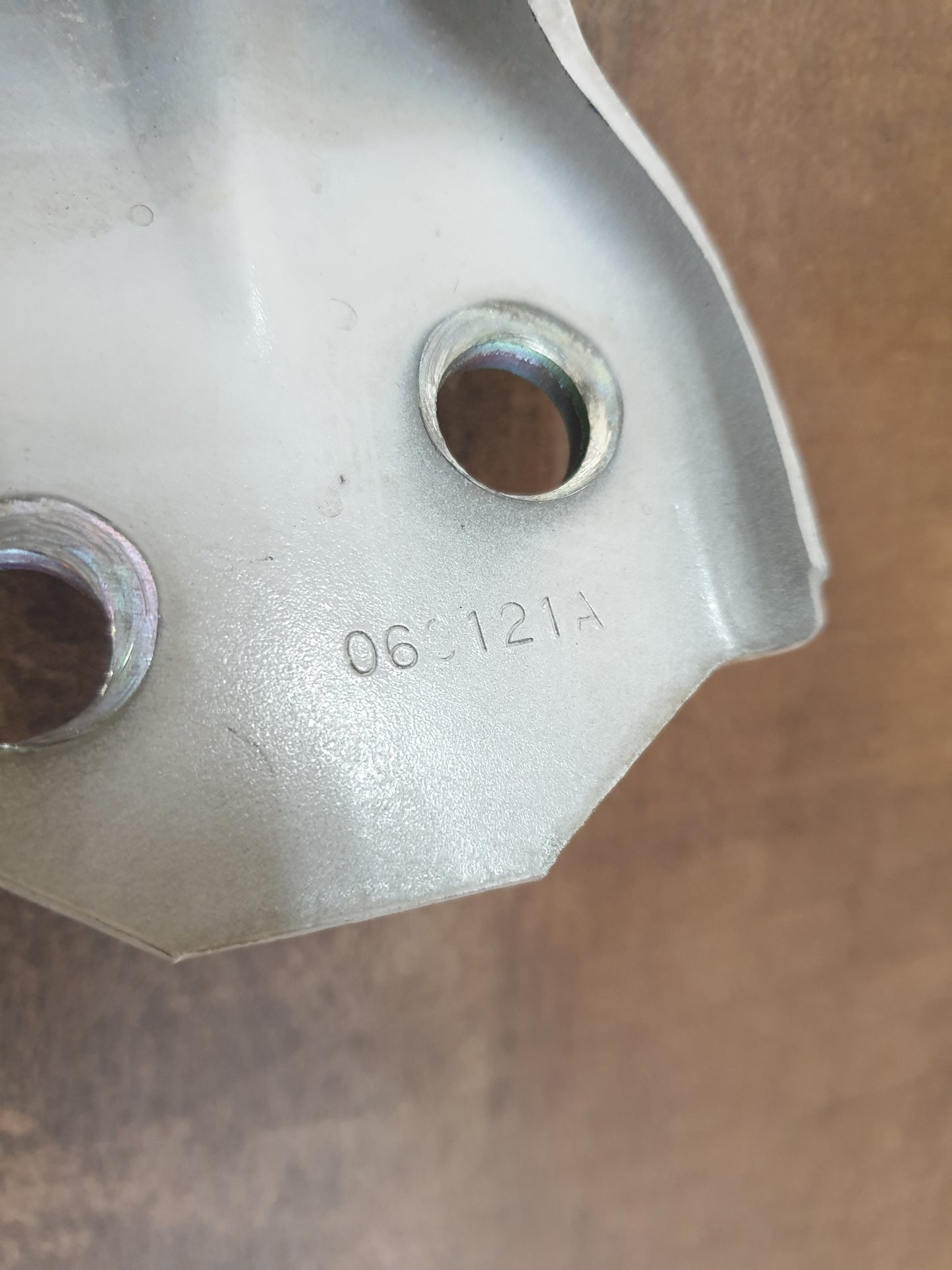 Isuzu D-Max 2021 Original Used Door Components - Slight Damage or Wear and Tear