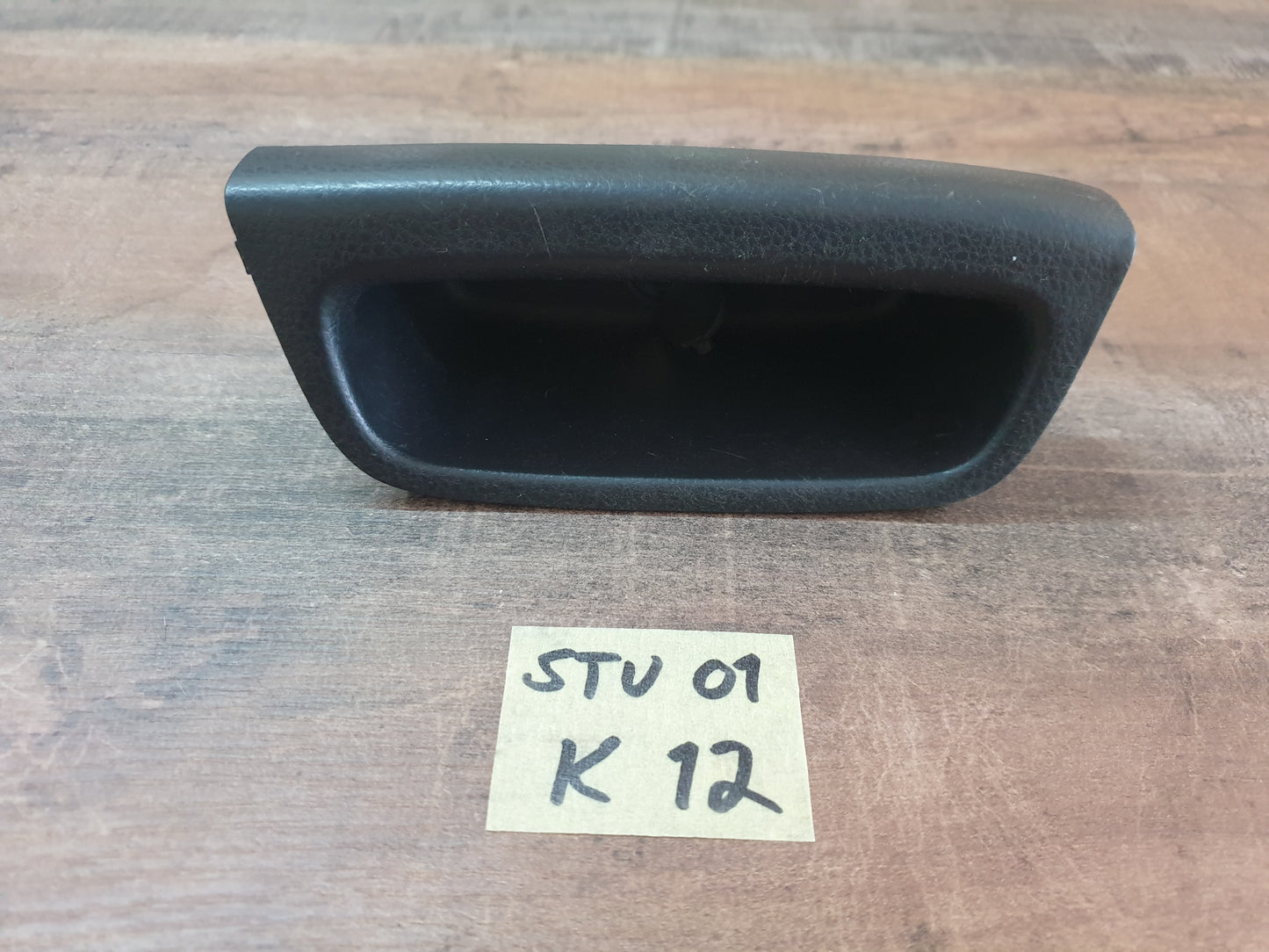 Isuzu D-Max 2021 Original Used Door Components - Slight Damage or Wear and Tear