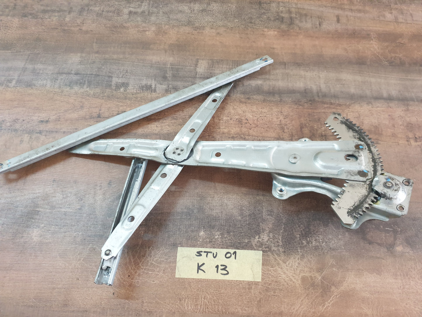 Isuzu D-Max 2021 Original Used Door Components - Slight Damage or Wear and Tear