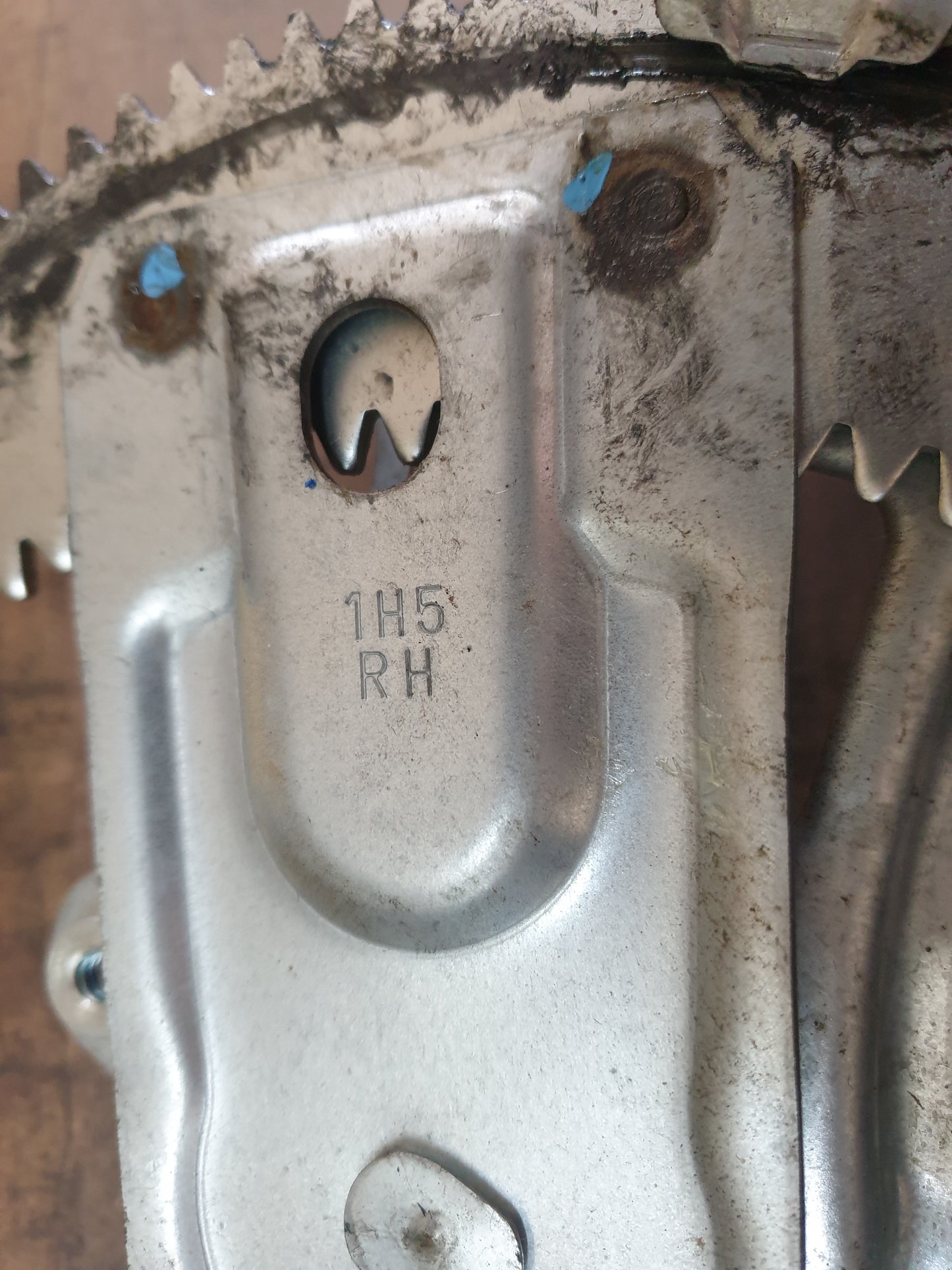 Isuzu D-Max 2021 Original Used Door Components - Slight Damage or Wear and Tear