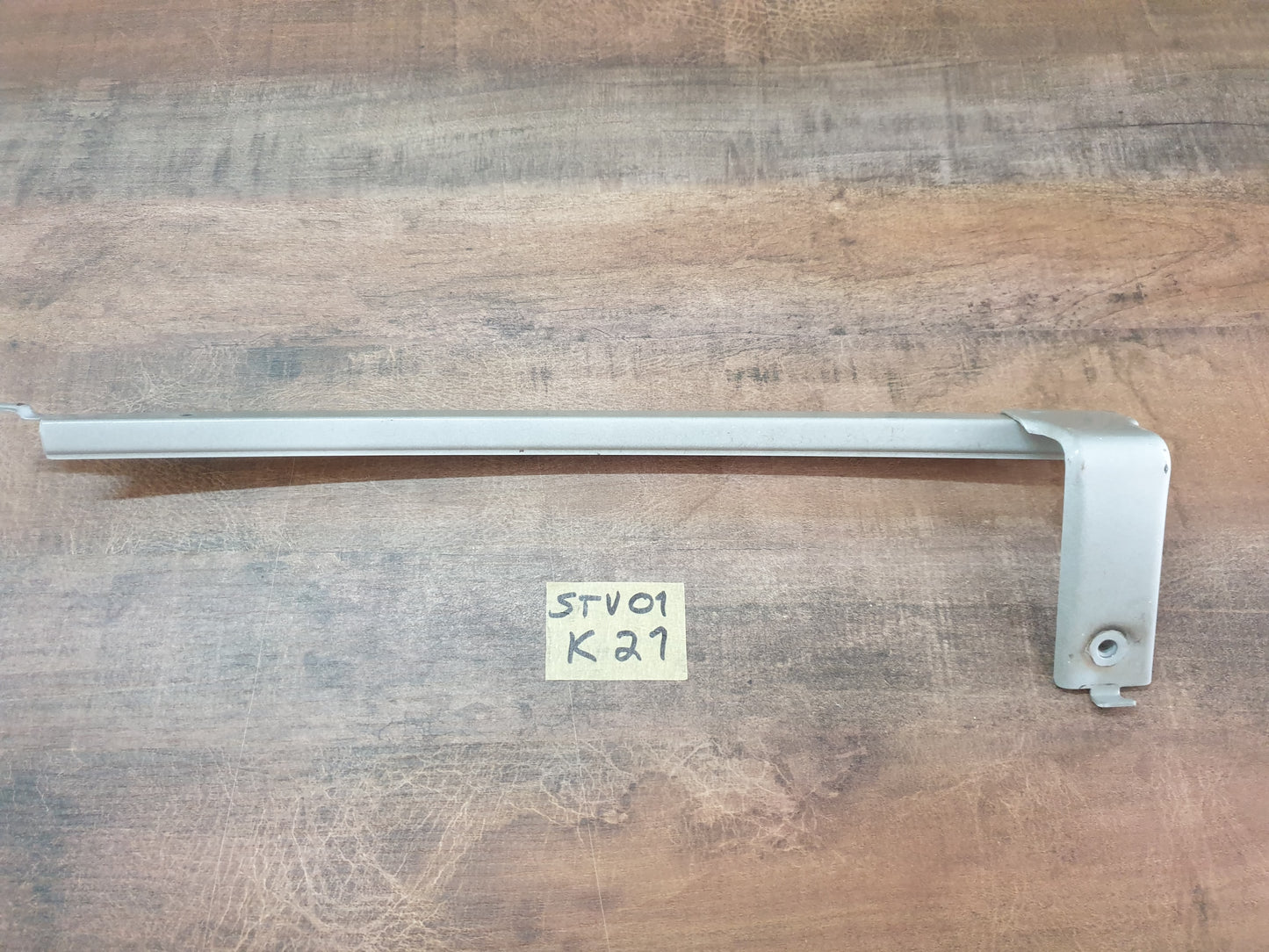 Isuzu D-Max 2021 Original Used Door Components - Slight Damage or Wear and Tear