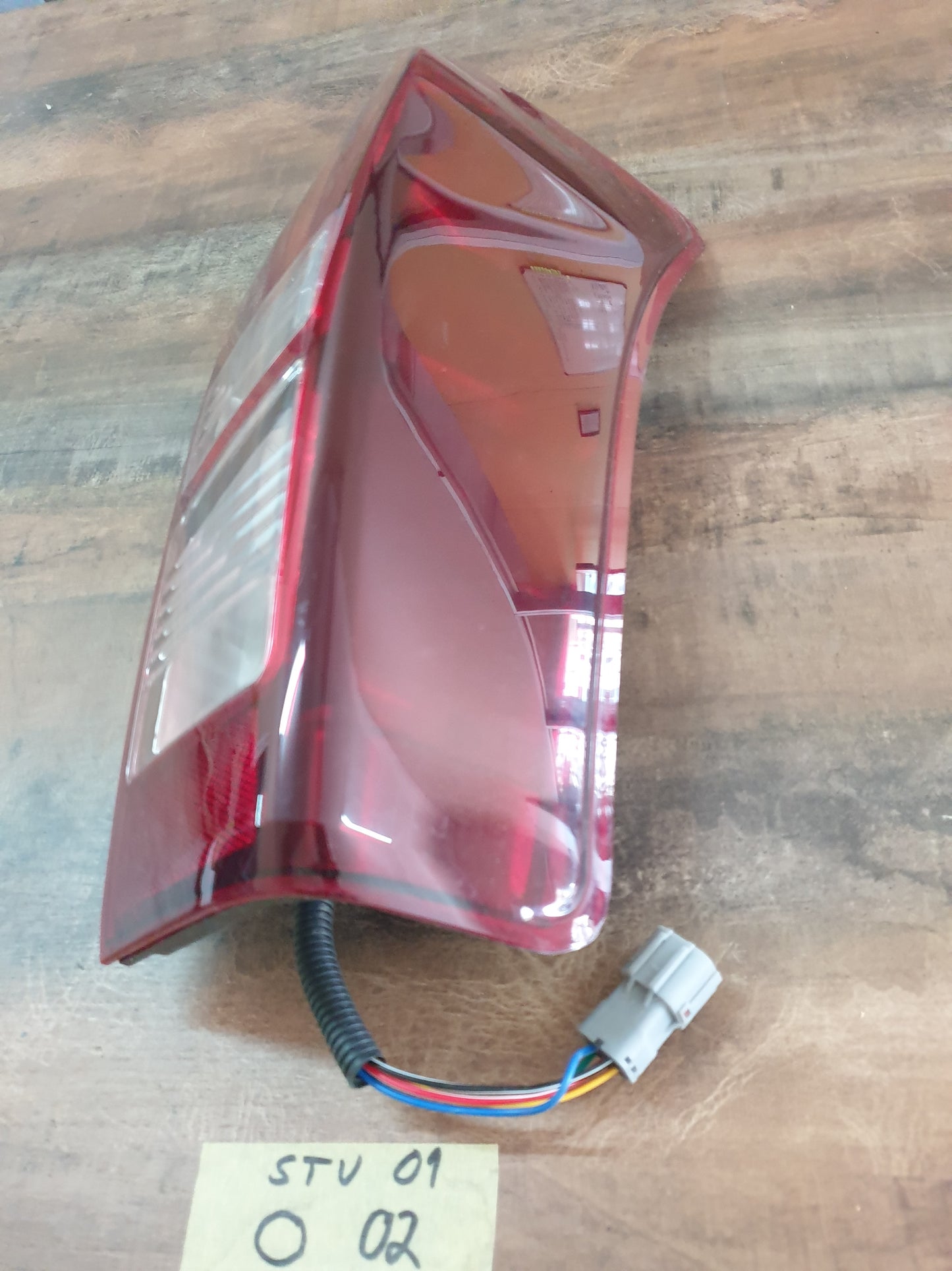 Isuzu D-Max 2021 Original Used Parts - Slight Damage or Wear and Tear
