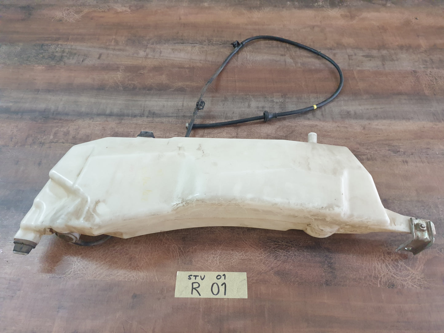 Isuzu D-Max 2021 Original Used Parts - Slight Damage or Wear and Tear