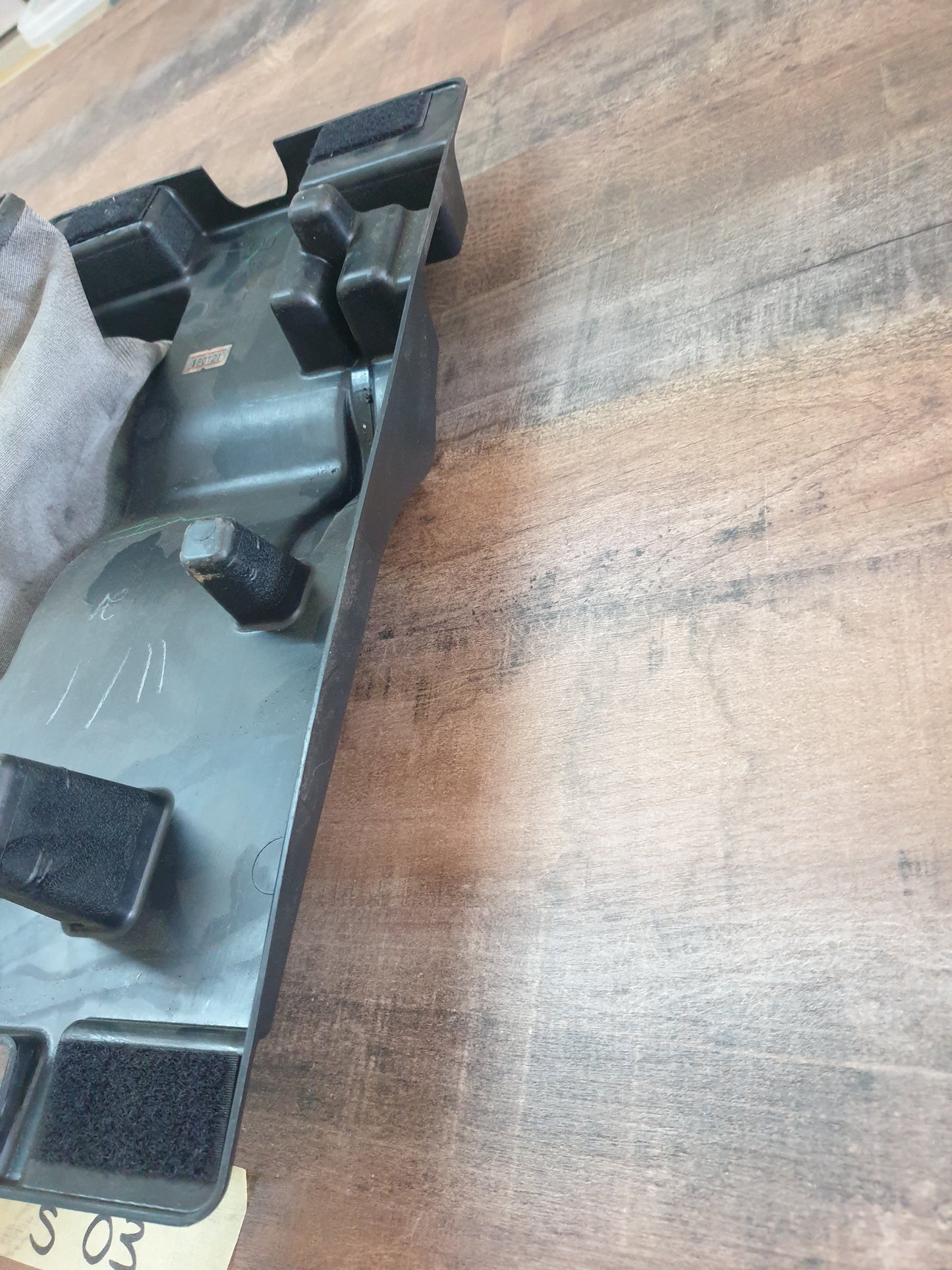 Isuzu D-Max 2021 Original Used Parts - Slight Damage or Wear and Tear