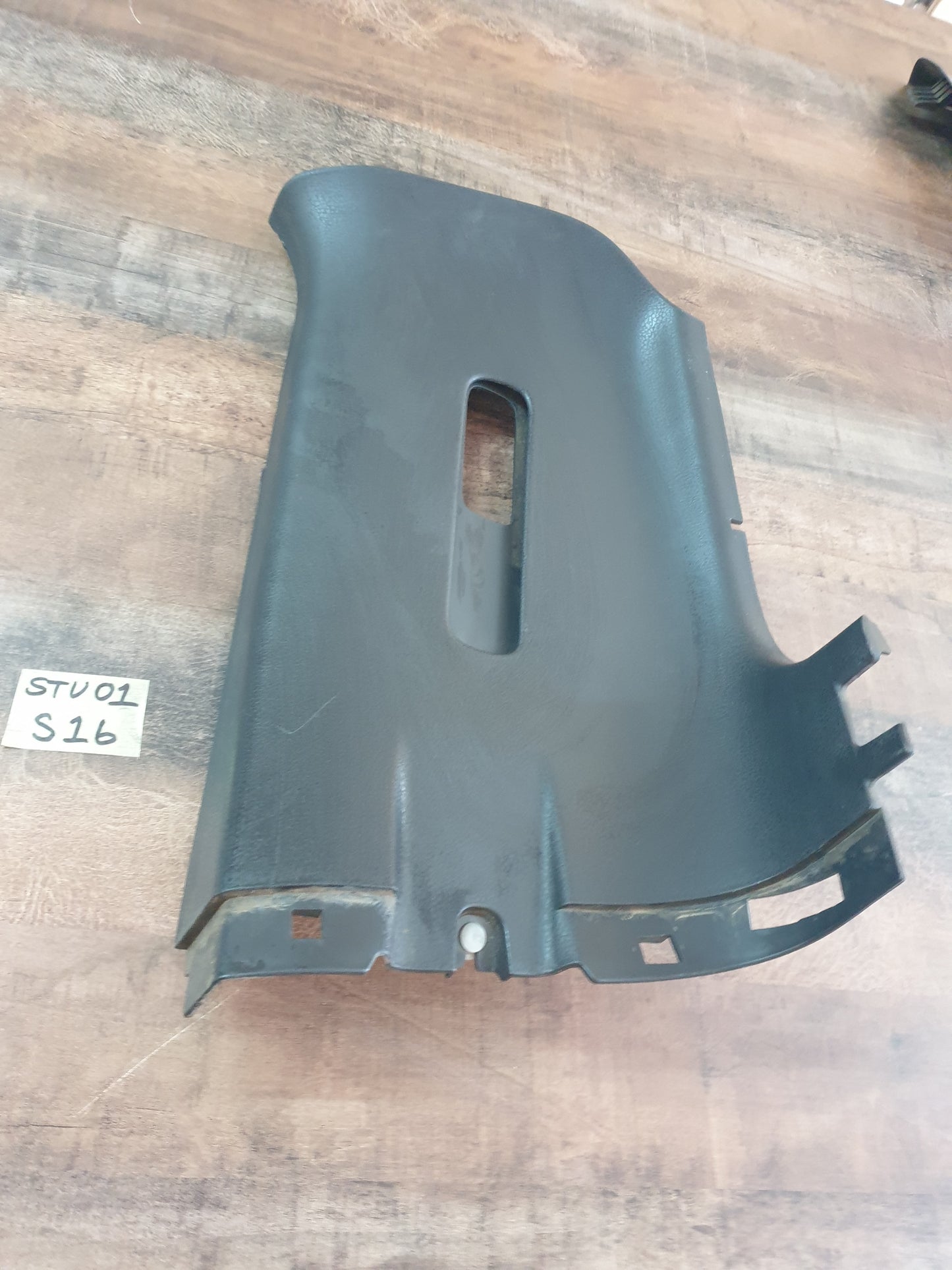 Isuzu D-Max 2021 Original Used Parts - Slight Damage or Wear and Tear
