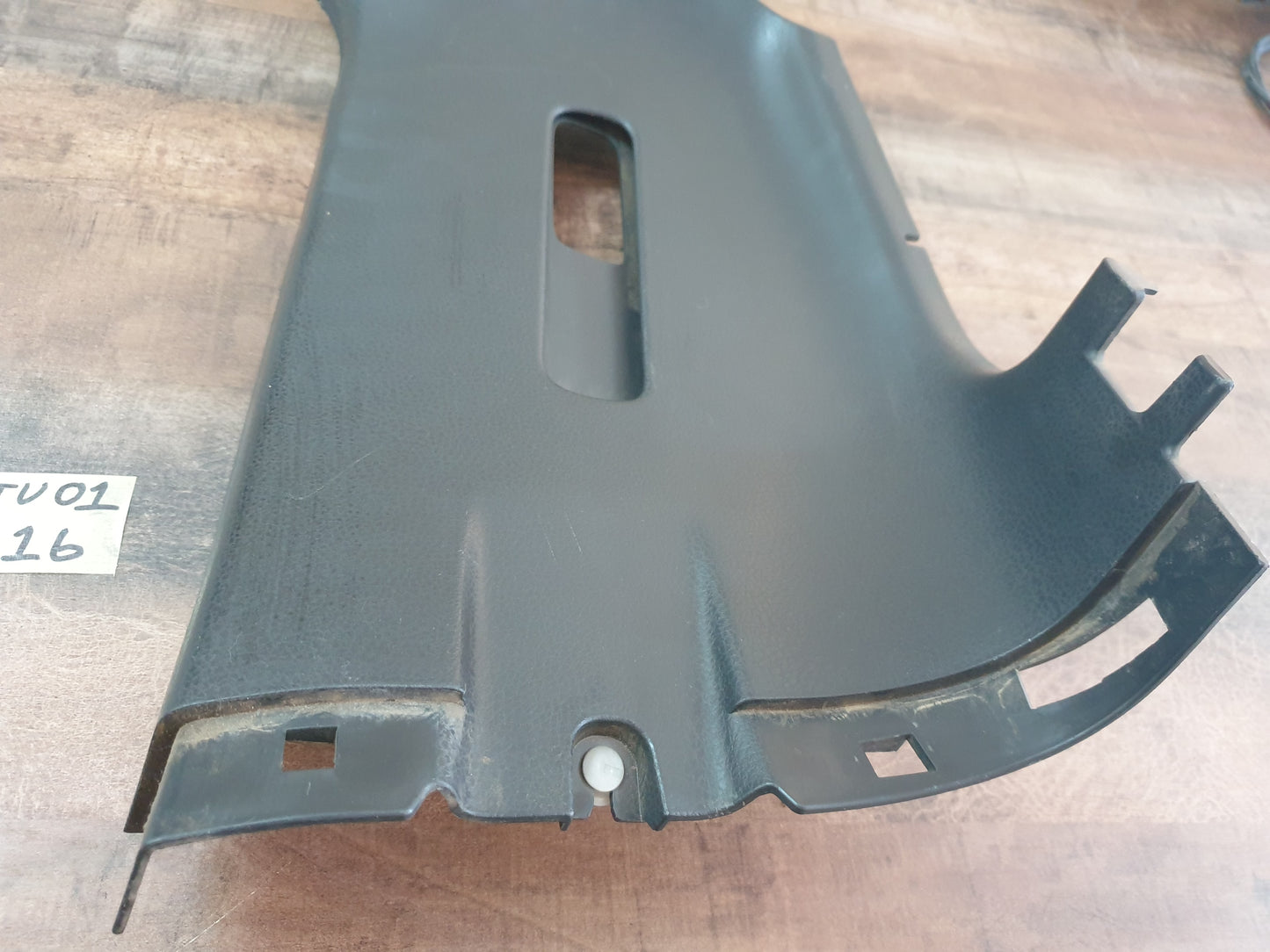 Isuzu D-Max 2021 Original Used Parts - Slight Damage or Wear and Tear