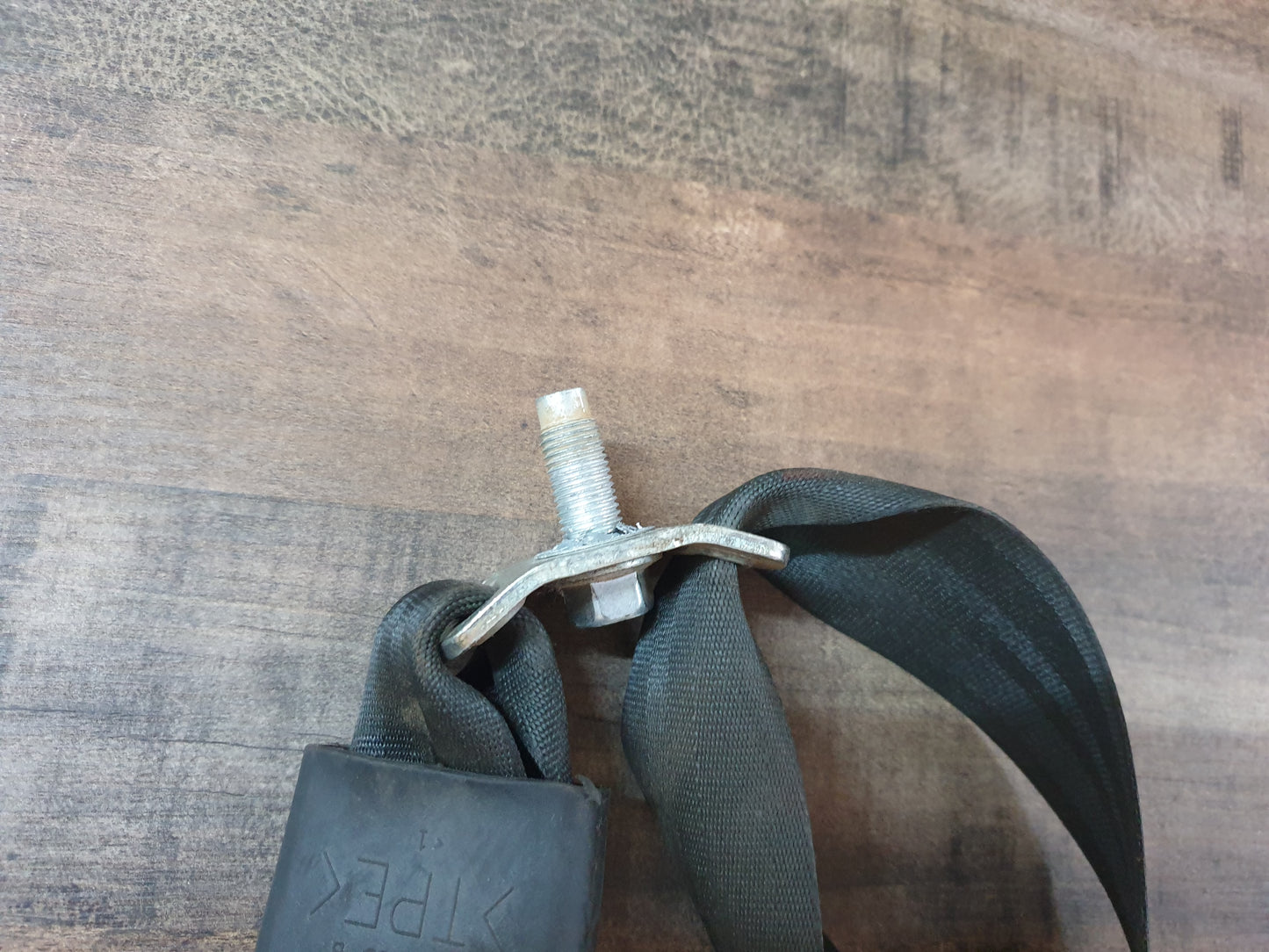 Isuzu D-Max 2021 Original Used Parts - Slight Damage or Wear and Tear