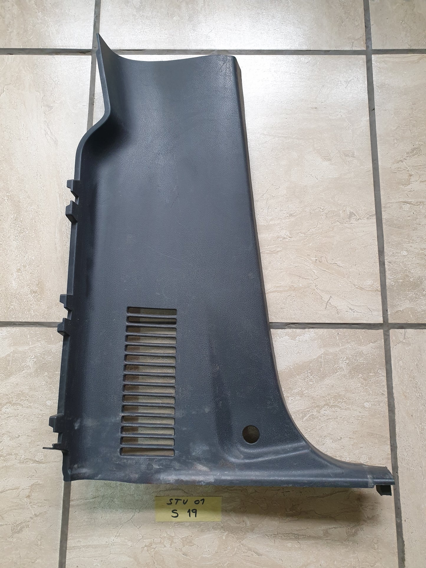 Isuzu D-Max 2021 Original Used Parts - Slight Damage or Wear and Tear
