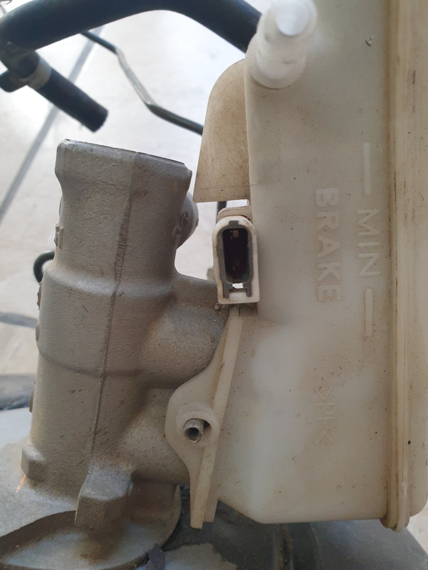 Isuzu D-Max 2021 Original Used Parts - Slight Damage or Wear and Tear