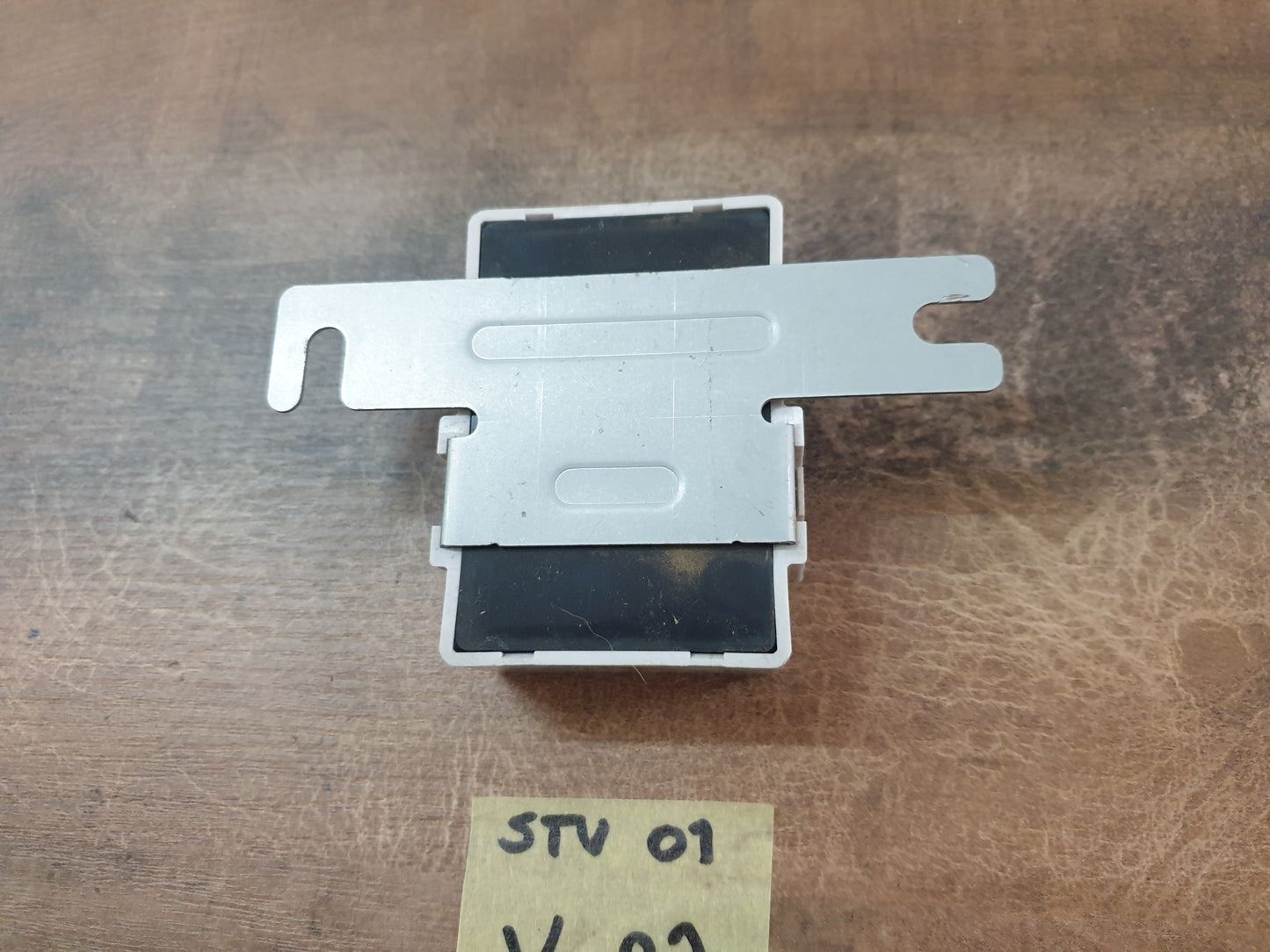 Isuzu D-Max 2021 Original Used Parts - Slight Damage or Wear and Tear