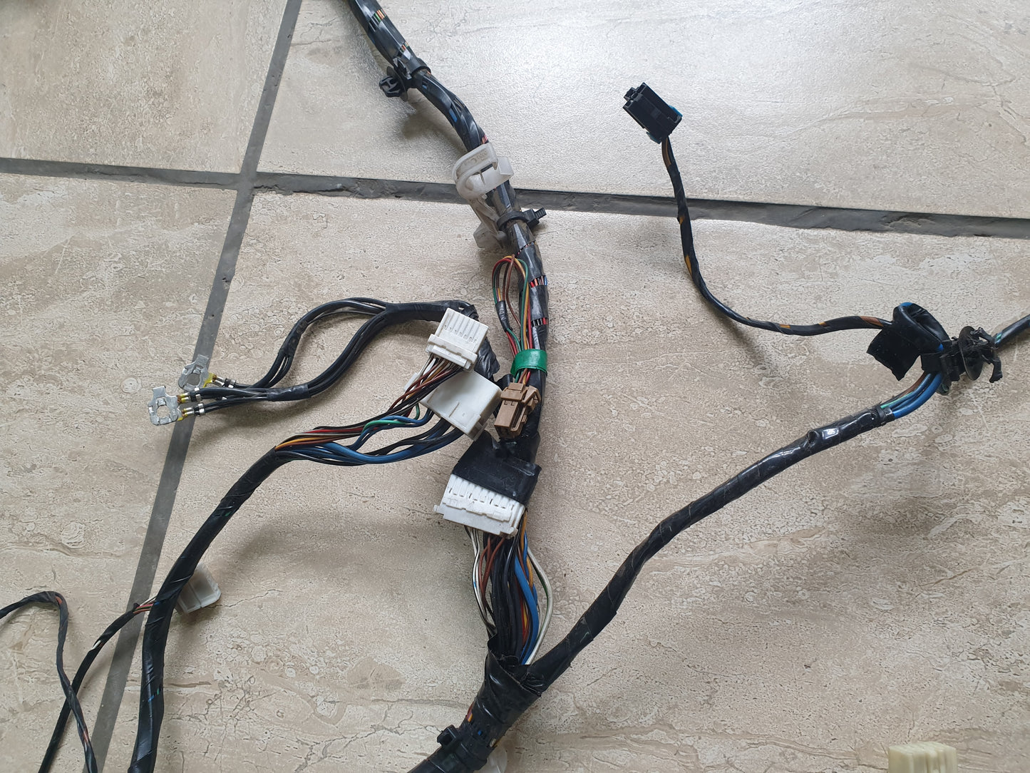 Isuzu D-Max 2021 Original Used Parts - Slight Damage or Wear and Tear