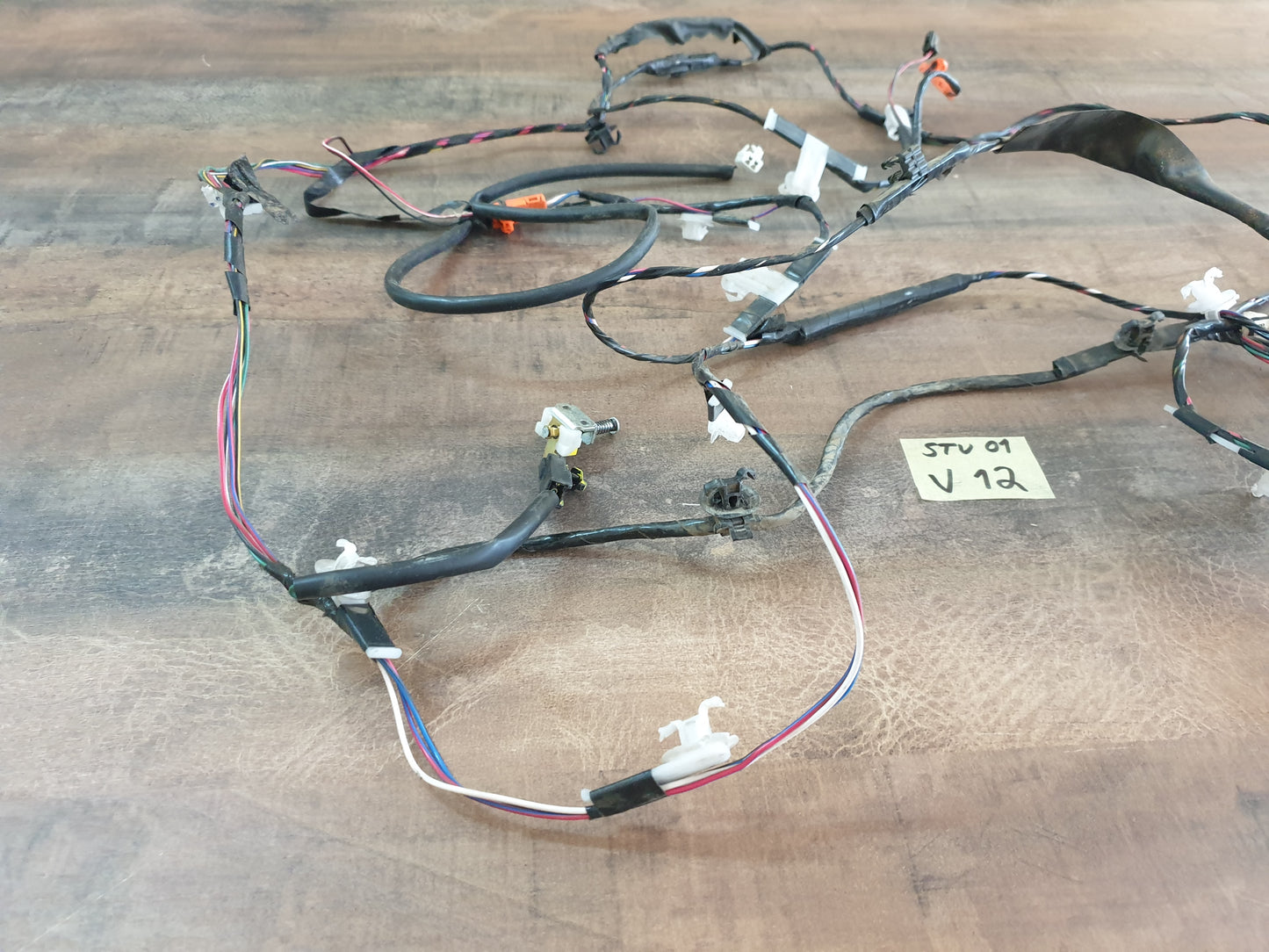 Isuzu D-Max 2021 Original Used Parts - Slight Damage or Wear and Tear