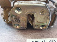Nissan NP300 Original Used Door Components - Slight Damage or Wear and Tear