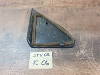 Nissan NP300 Original Used Door Components - Slight Damage or Wear and Tear