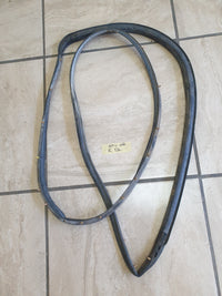 Nissan NP300 Original Used Door Components - Slight Damage or Wear and Tear