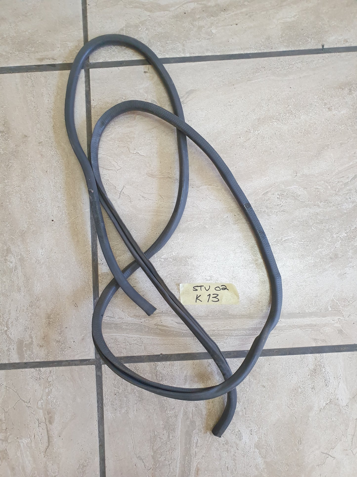 Nissan NP300 Original Used Door Components - Slight Damage or Wear and Tear