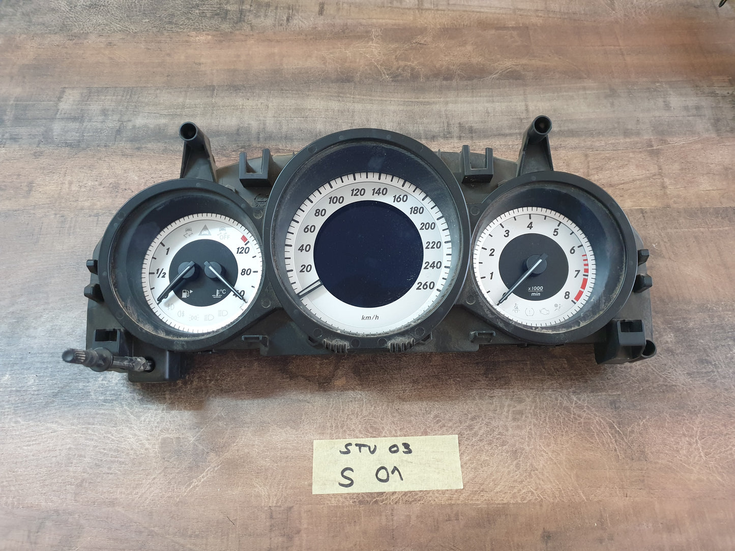 Mercedes-Benz C-Class W204 Original Used Parts - Slight Damage or Wear and Tear