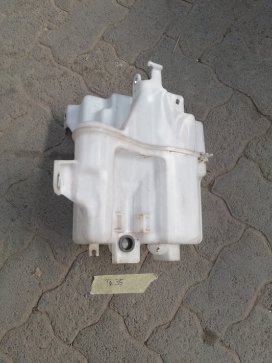 Toyota Rav4 2019 Washer Bottle Tank