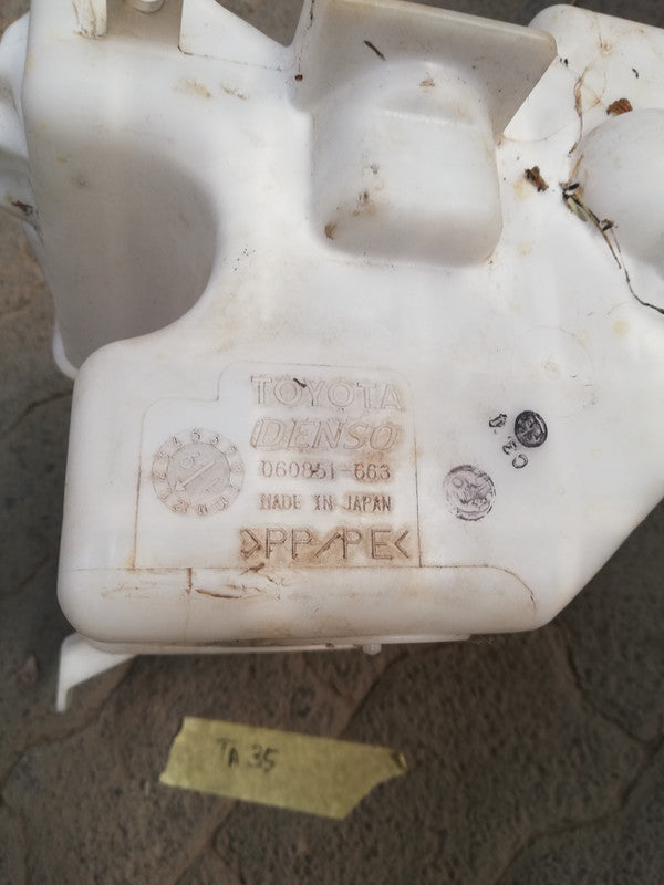 Toyota Rav4 2019 Washer Bottle Tank