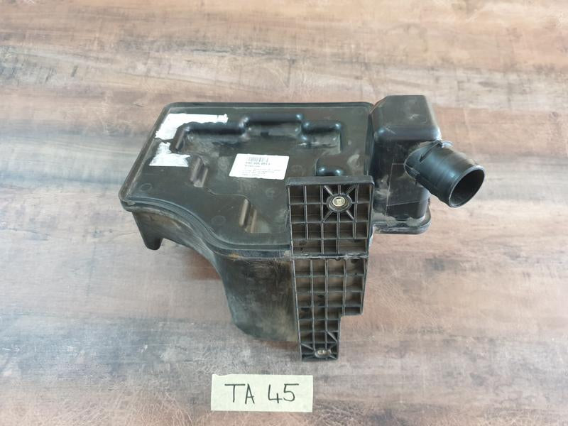 Original New Volkswagen Polo Windscreen Washer Bottle