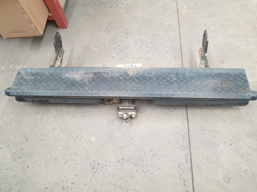 Toyota Land Cruiser Tow Bar
