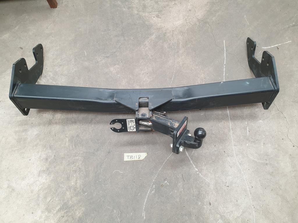 Toyota Hilux Tow Bar