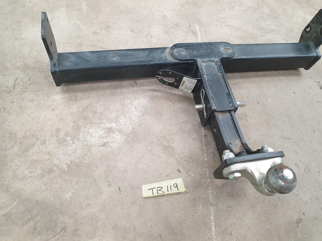 Suzuki Jimny Tow Bar