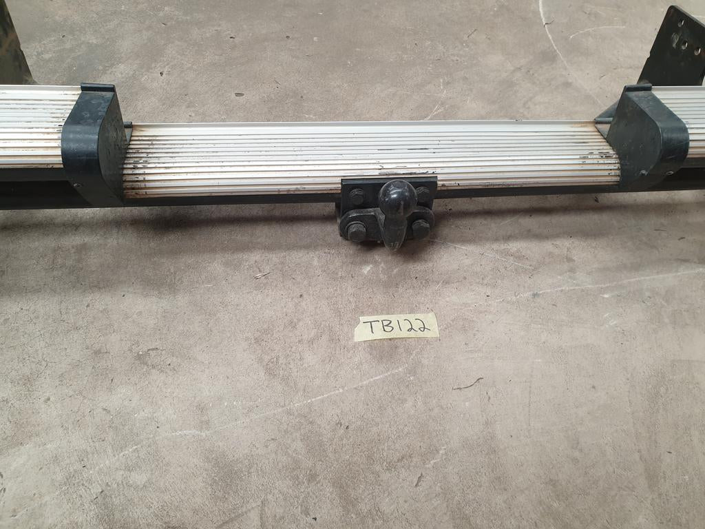Original Used Nissan NP300 Tow Bar
