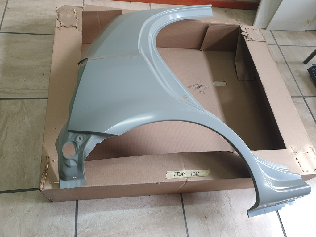 Toyota Etios Hatchback 2012, 2013, 2014, 2015, 2016, 2017, 2018, 2019, 2020 Right Rear Fender