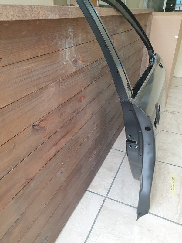 Toyota Corolla Cross 2021, 2022, 2023, 2024 Right Front Driver Door