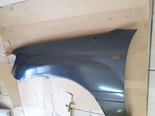Toyota Land Cruiser 4.2D 2003, 2004, 2005 Left Front Fender