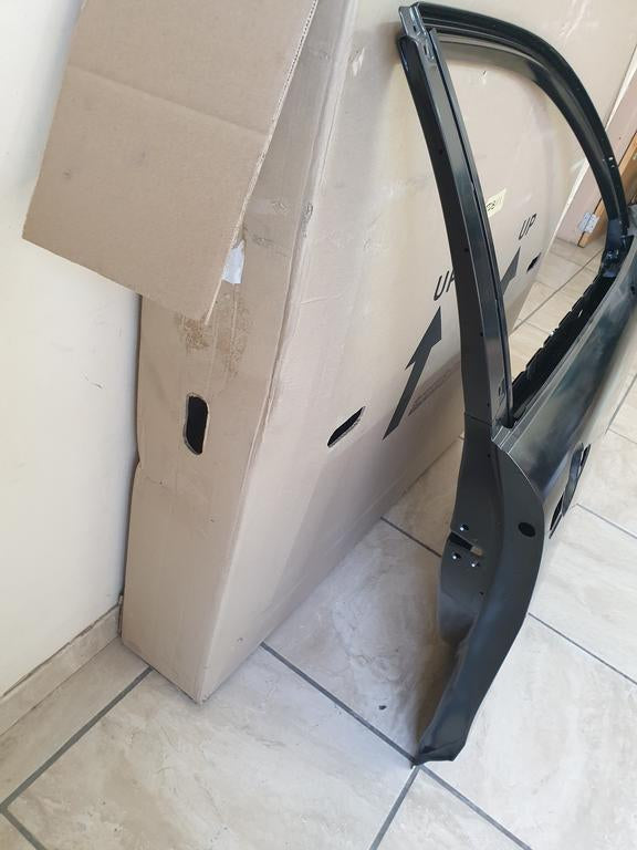 Toyota Corolla Cross 2021, 2022, 2023, 2024 Right Front Driver Door