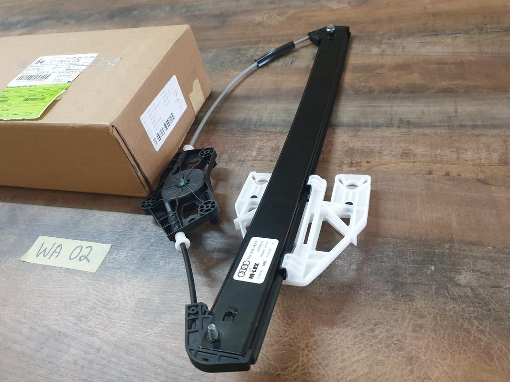 Original New Audi Q5 Front Right Driver Side Door Window Lifter