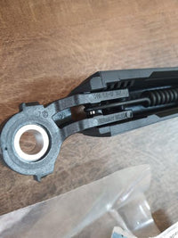 Original New Volkswagen Tiguan Touran Rear Windscreen Wiper Arm