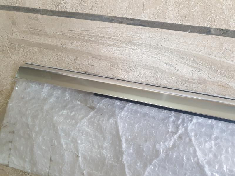 Original New Mercedes-Benz GLC W253 Right Front Door Chrome Recessed Window Moulding