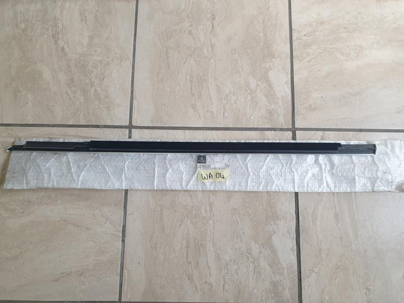 Original New Mercedes-Benz GLC W253 Right Front Door Chrome Recessed Window Moulding