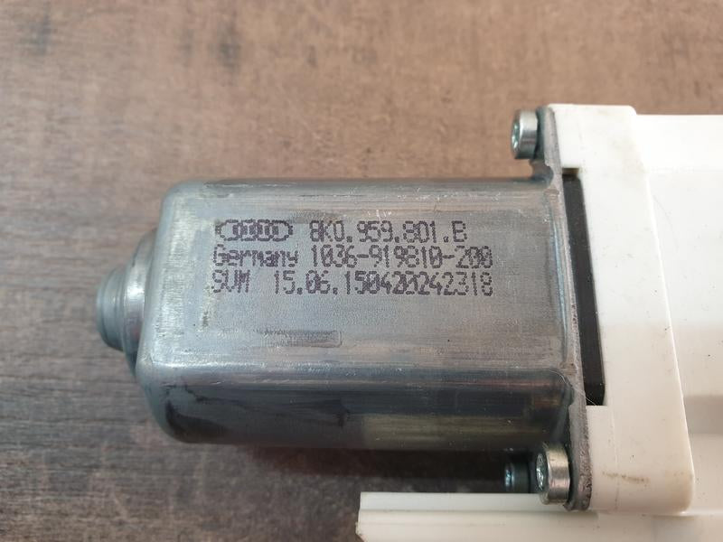 Original Used Audi Q5 Front Left Window Regulator Motor