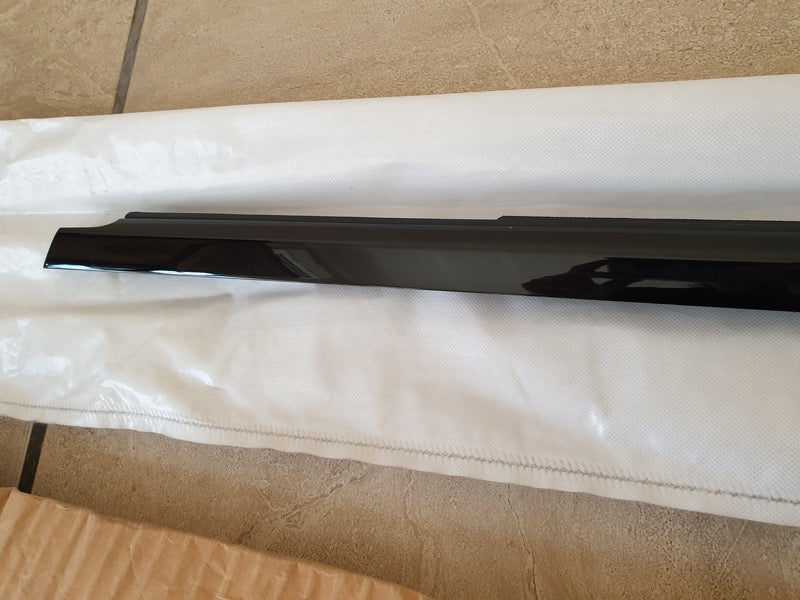 Original New Mercedes-Benz GLC Coupe W253 Front Left Window Recessed Moulding