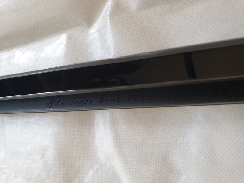 Original New Mercedes-Benz GLC Coupe W253 Front Left Window Recessed Moulding