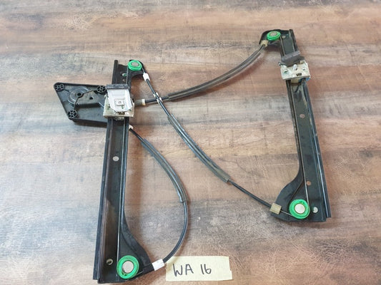 Original Used Volkswagen Polo Left Front Door Window Lifting Mechanism