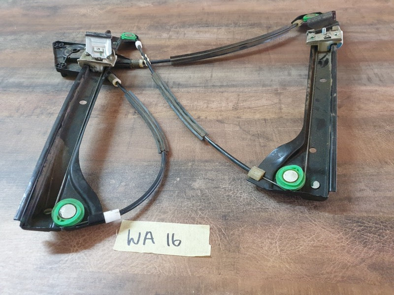 Original Used Volkswagen Polo Left Front Door Window Lifting Mechanism