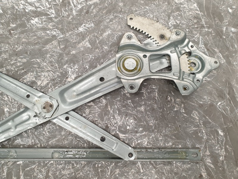 Original New Mitsubishi ASX 2023 Left Front Door Window Lifting Mechanism