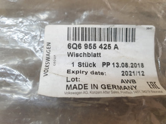 Original New Audi Volkswagen Rear Windscreen Wiper Blade
