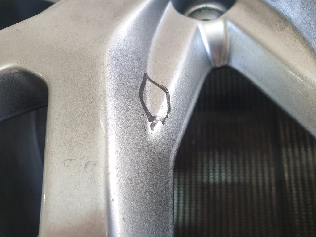 Volkswagen Polo  7.5Jx17H2 Aluminium Rim